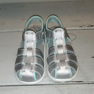 BNOT See Kai run kids shoes